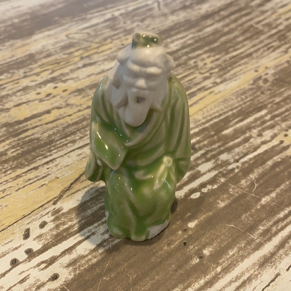 Vintage Made in Japan Porcelain Figurines (2)​​​​​​​​ - Picture 3 of 15